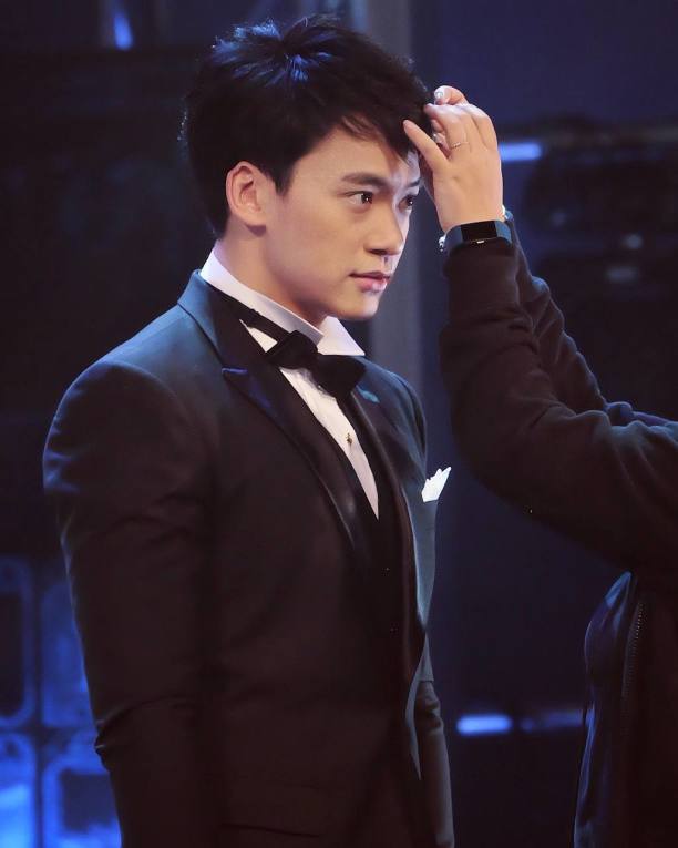 素格力威塞哥 #提问赢bie的暖心礼##biesukrit