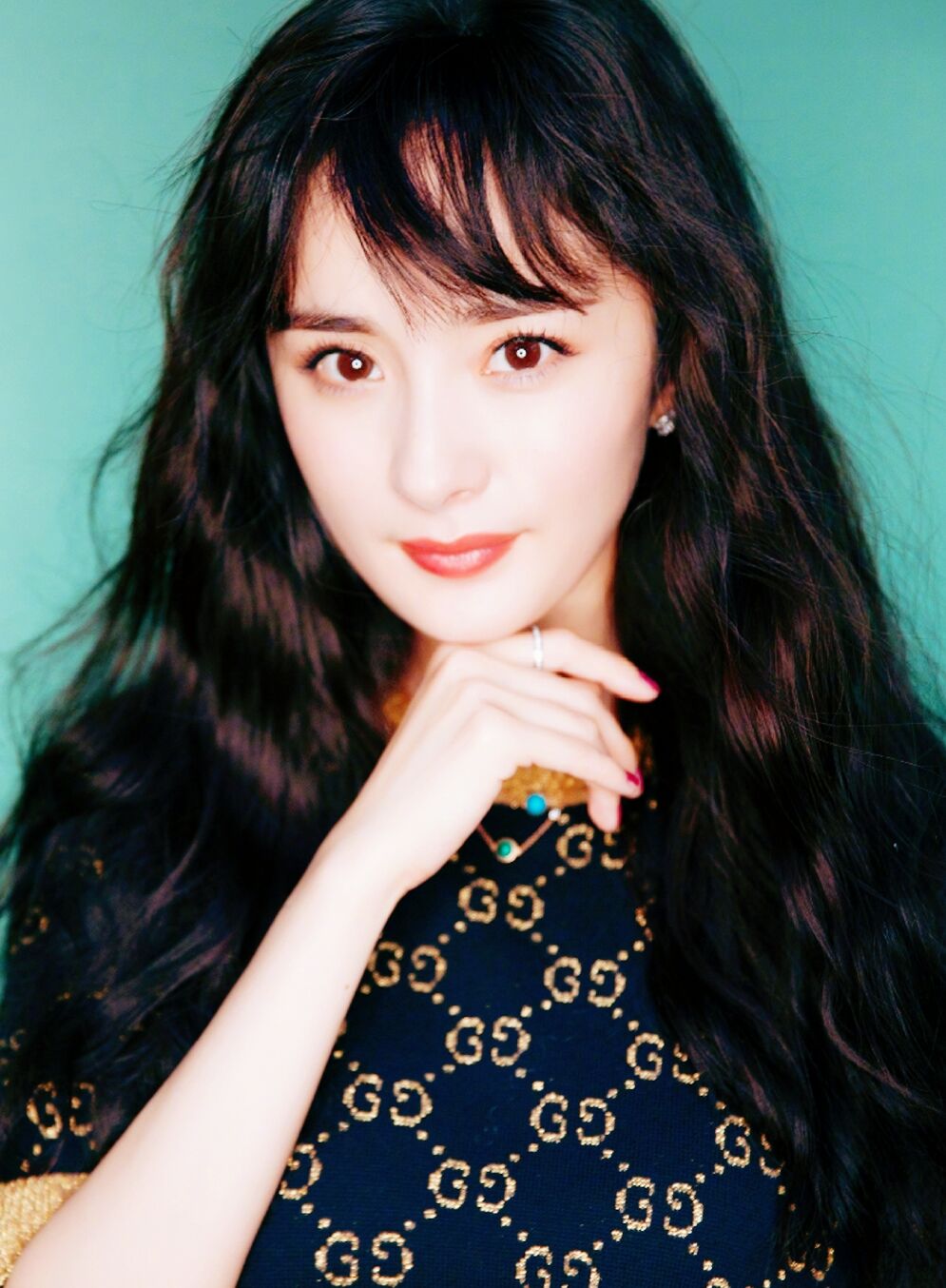 杨幂美图卷发美幂