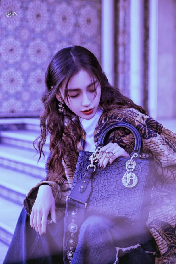 综艺女王angelababy