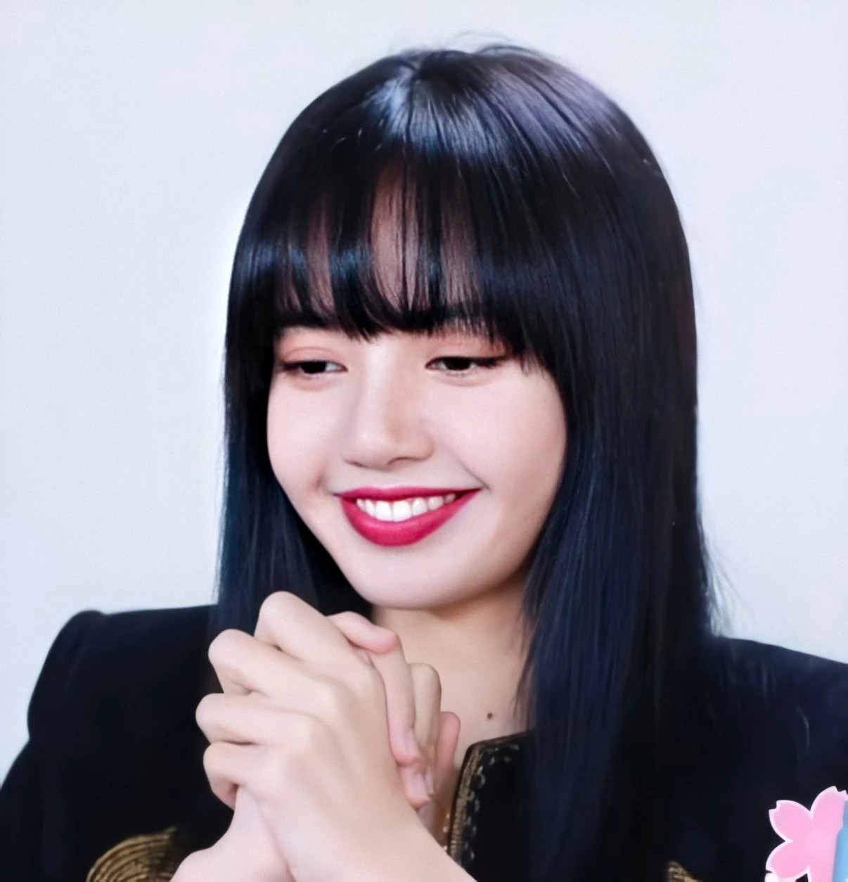 lisa的黑长直