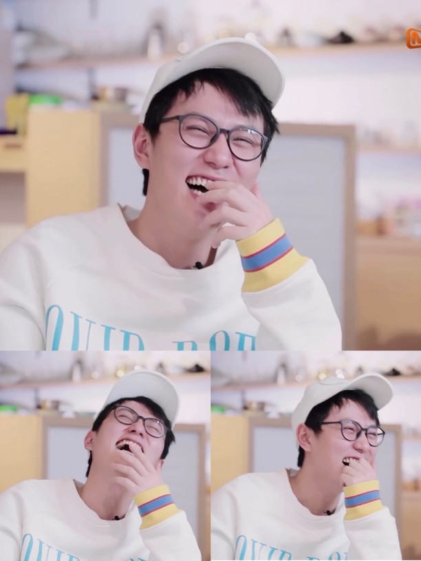 阳光大男孩的灿烂笑容