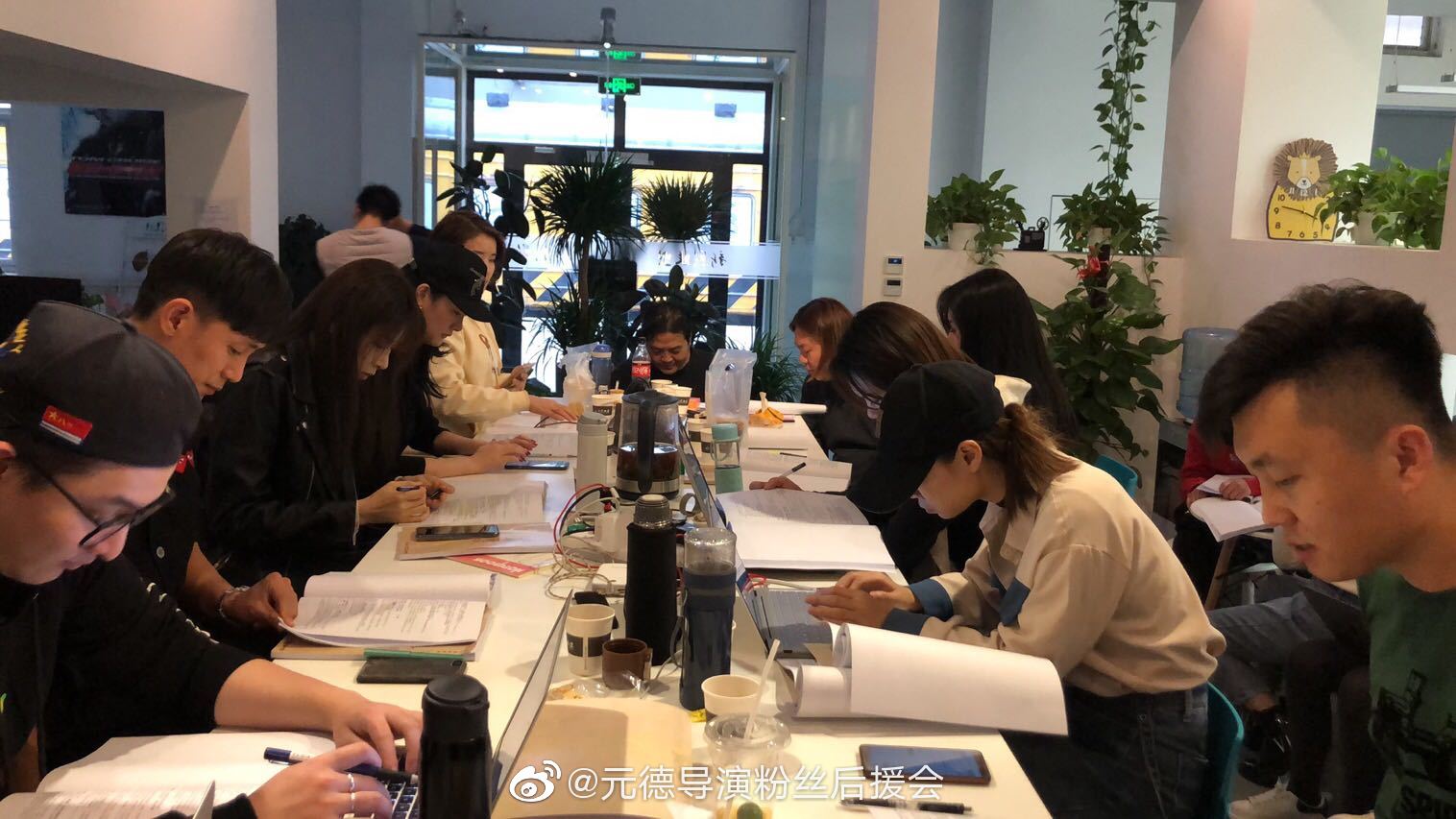 导演元德步云衢