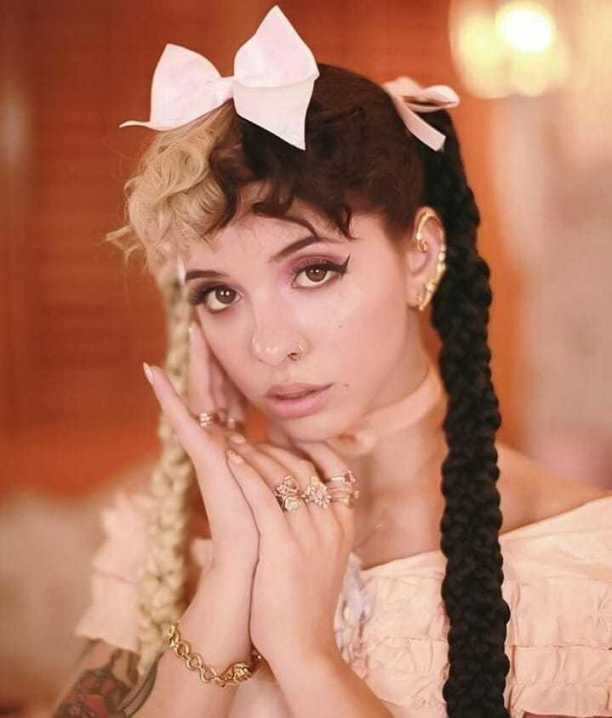melanie martinez
