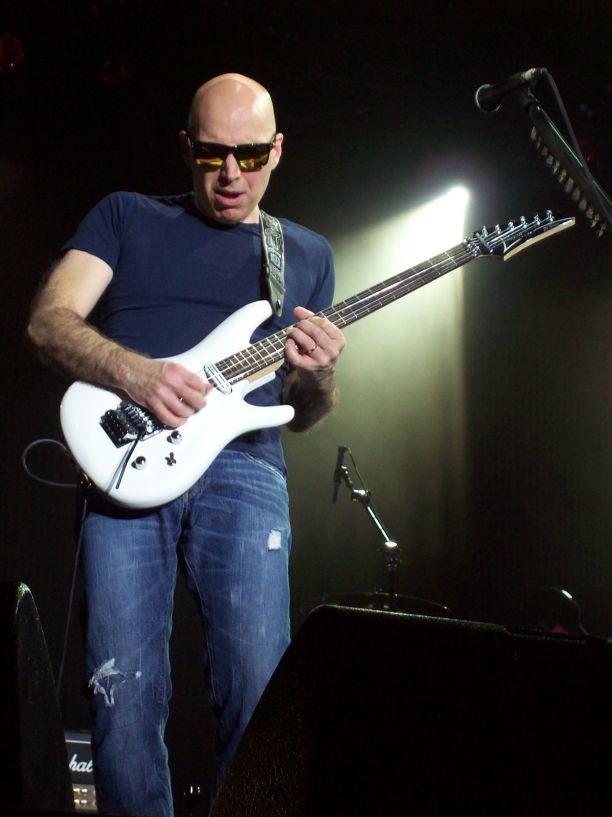 joe satriani 吉他巫师,教大师的大师.