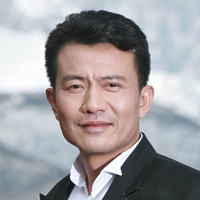 李强