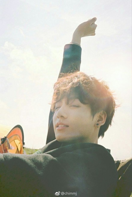 （BG/韓娛同人）[韓娛BTS]一點點動心