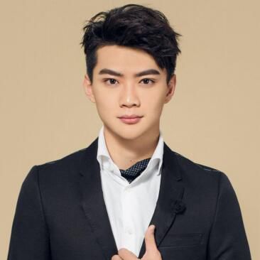 杨博潇-doki@腾讯视频：超全的杨博潇资讯、视频、粉丝、直播、活动集合
