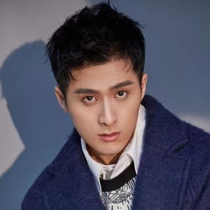 李奔