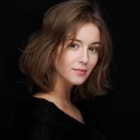 伊琳娜·斯达森保姆