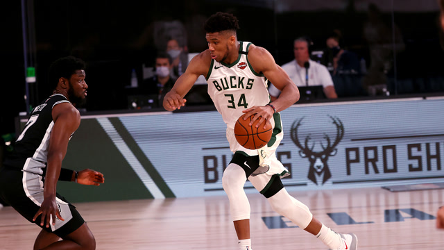 视频-字母哥vs马刺集锦13投9中高效砍22分_NBA中国官方网站