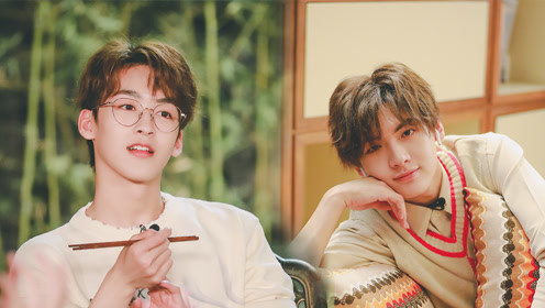 【夜聊】起床晚的接受惩罚玩上瘾,翟潇闻见何洛洛初印象是陈伟霆?