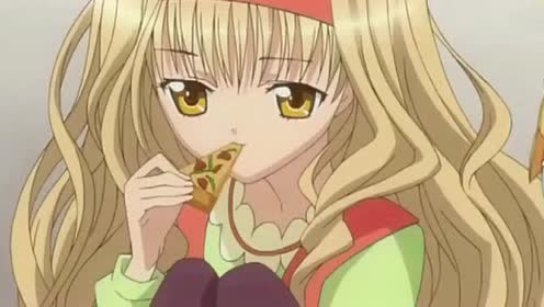 守护甜心璃茉从未感受过家庭的温暖,特别羡慕别人