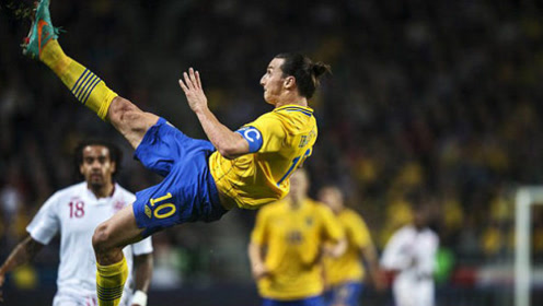 盘点伊布十大惊艳进球 蝎子摆尾和超远倒钩永垂青史!