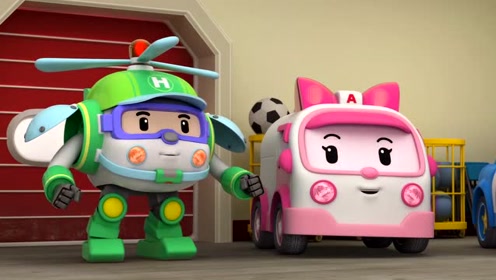 变形警车珀利:罗伊整理出了好多的旧轮胎!