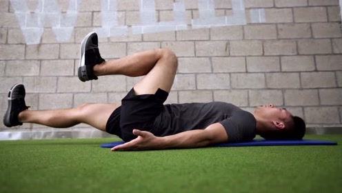 核心训练-仰卧踩单车