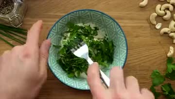 这个“鸡翅”居然是花椰菜做的