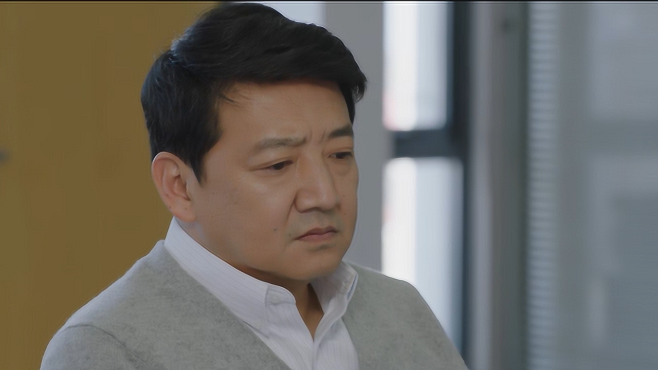 小欢喜24:季胜利仕途不顺,童文洁巧遇小梦,英子和刘静交换秘密