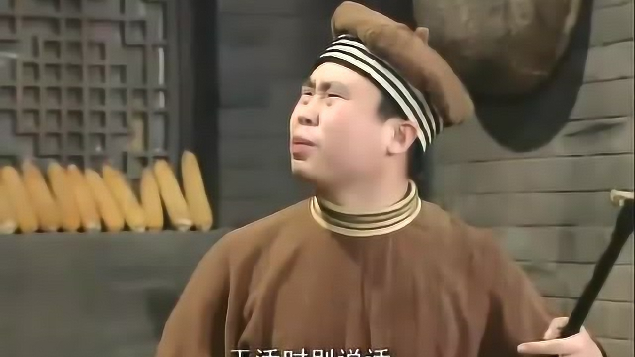 武林外传:防贼先挖地道,客栈一群伙计,被小六折腾得不像样