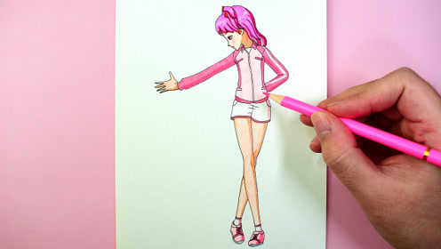 来画正在努力练舞的乔可星,喜欢可星的小伙伴快来学吧