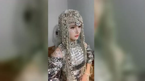 水晶组成头灯 腾讯视频