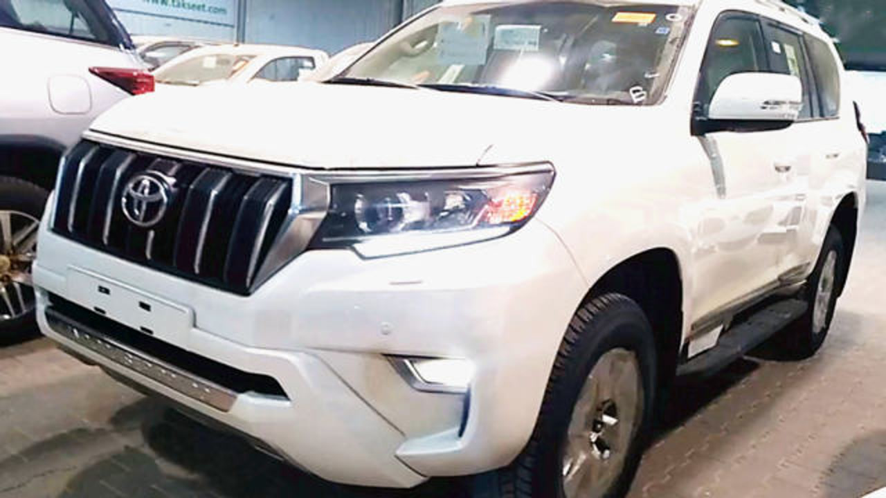 这就是2021款普拉多中东版,丰田霸道该有样子,按下钥匙心动开始