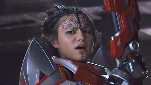 戈尔法召唤的刑天太差了,连地狱升级都不会,跟小天比不了