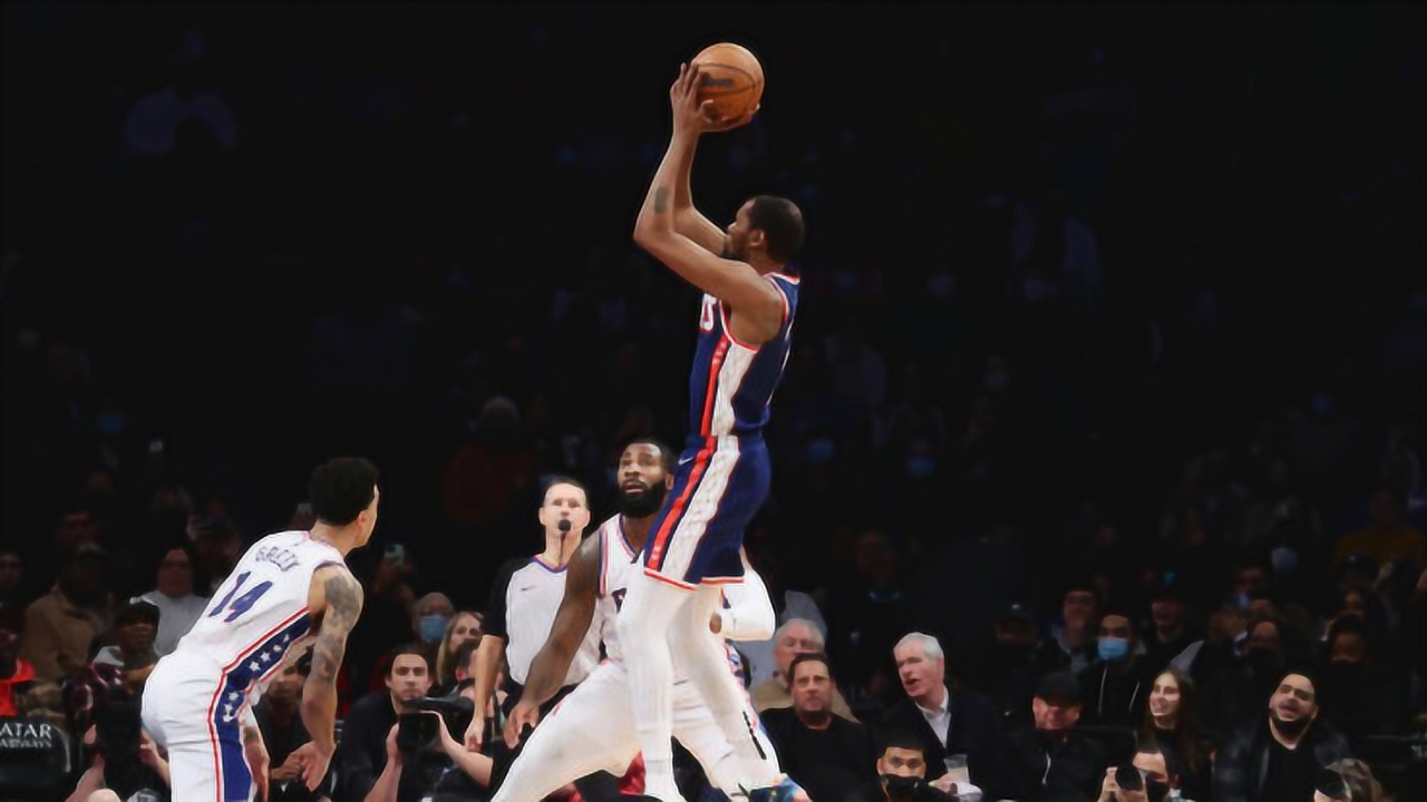 NBA官方公布最新一期MVP榜单 杜兰特反超库里排第一 保罗第五詹姆斯第十