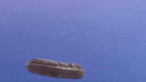 南非海滩上空惊现UFO 游客全看呆的图片