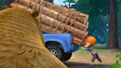 熊出没 光头强一晚上砍这么多树 气坏熊熊