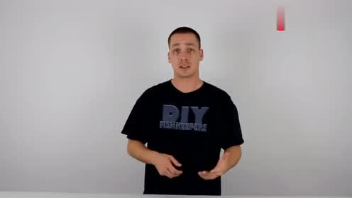 去除恶心的油膜 用垃圾diy一套鱼缸除油膜系统 腾讯视频