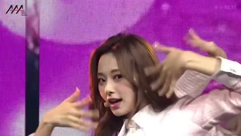 Twice I Can T Stop Me a颁奖典礼舞台 搞笑音乐 他君约