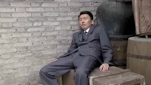 光影:付雷为保护同伴,自爆与小鬼子同归于尽,最终光荣牺牲!