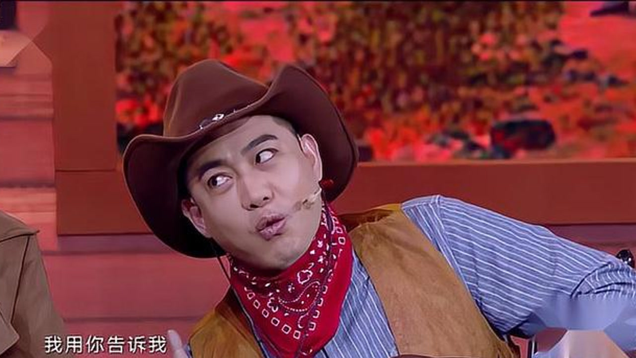欢乐喜剧人-解释三个火枪手,孔云龙玩起谐音梗,全场爆笑