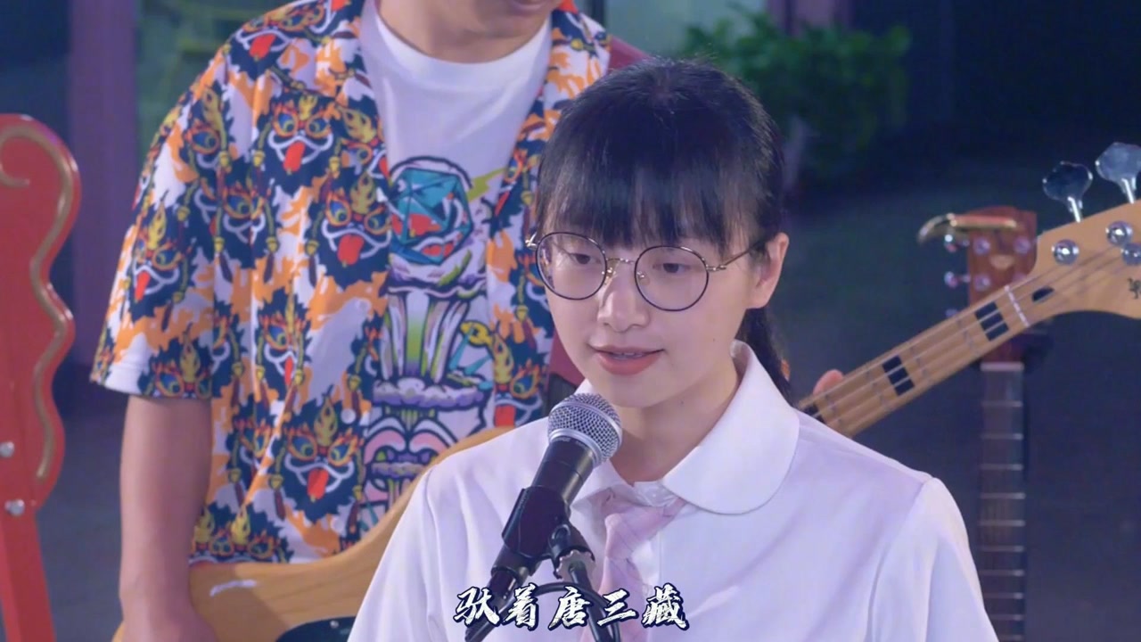 奶茶小姑娘说想听小鸭子老师唱歌,给她们唱首儿歌一首《白龙马》特别