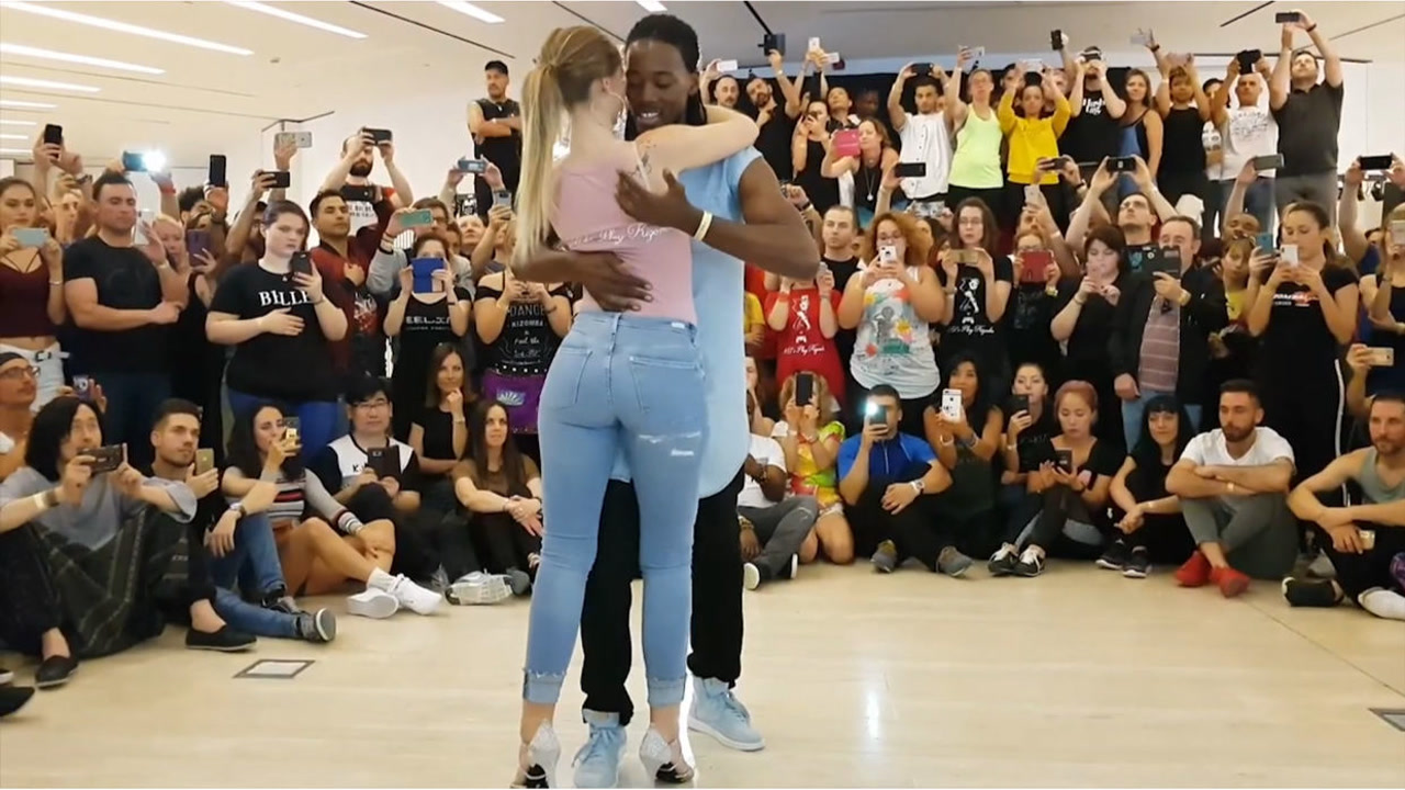 风靡世界的基宗巴舞,激情盎然,让人充满活力