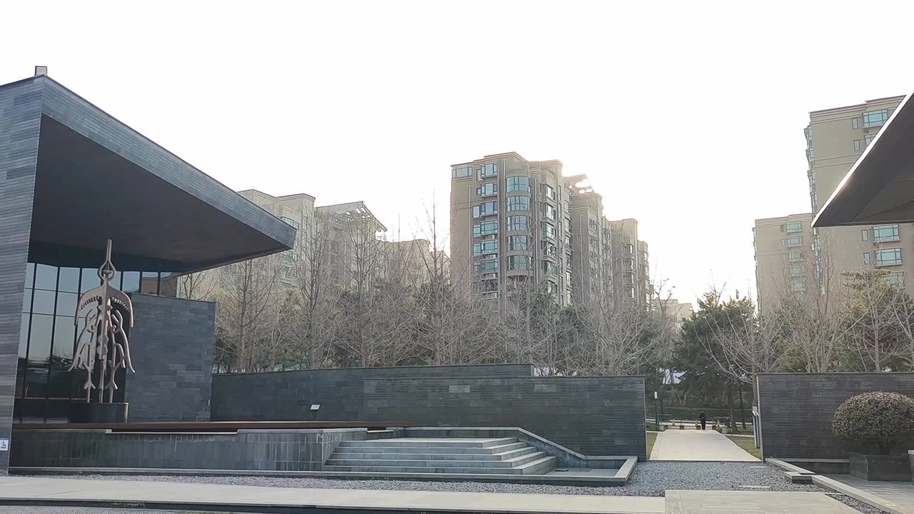 西安富人区这片墓景房,墓主是有名的败家子