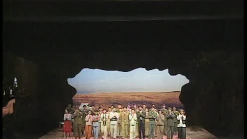 《荒原与人》(即《洒满月光的荒原》)4