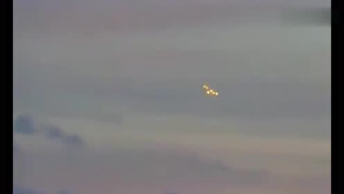 乌克兰上空惊现神秘UFO的图片