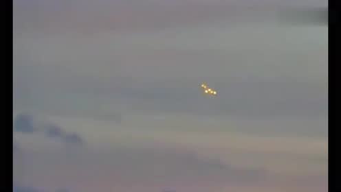 乌克兰上空惊现神秘UFO - 外星人UFO真相_说飞碟探索ET外星人_揭秘不明飞行物之谜的网站