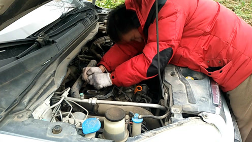 老哈弗h6使用倍儿爽半年之后,燃烧室积碳对比