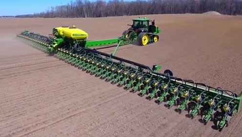 美国农场超大型农业机械作业,现代农业的先行者,太厉害啦!