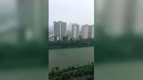 下雨景色 腾讯视频
