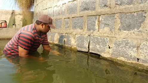 长见识了！石头缝里也可以钓大货