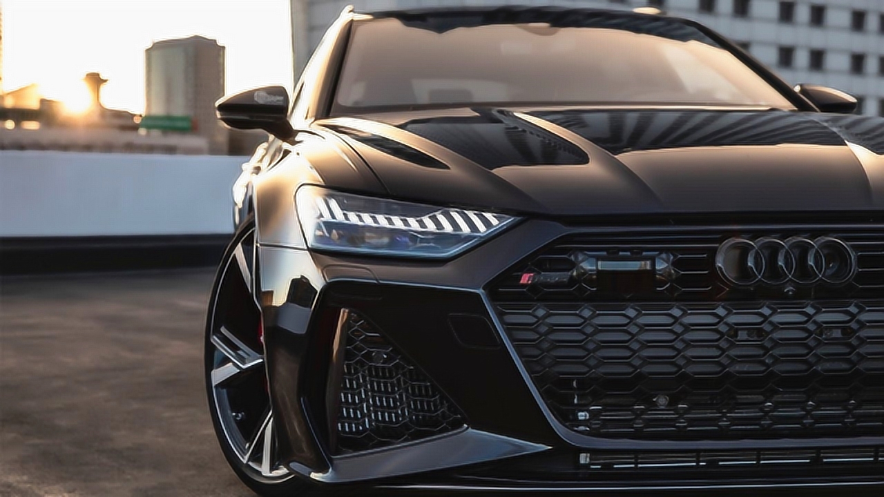 2021款奥迪rs6,大灯亮起的瞬间,还要什么奔驰宝马?