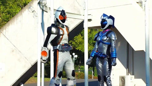 《假面骑士fourze剧场版》假面骑士抚子魅力登场,萌妹子竟也如此