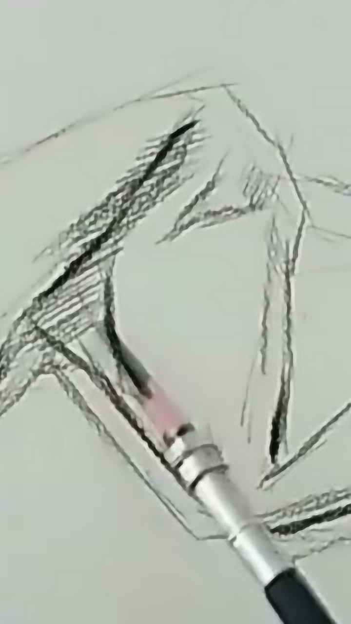 一起画素描 素描静物背景布 这个东西确实难画明暗太复杂