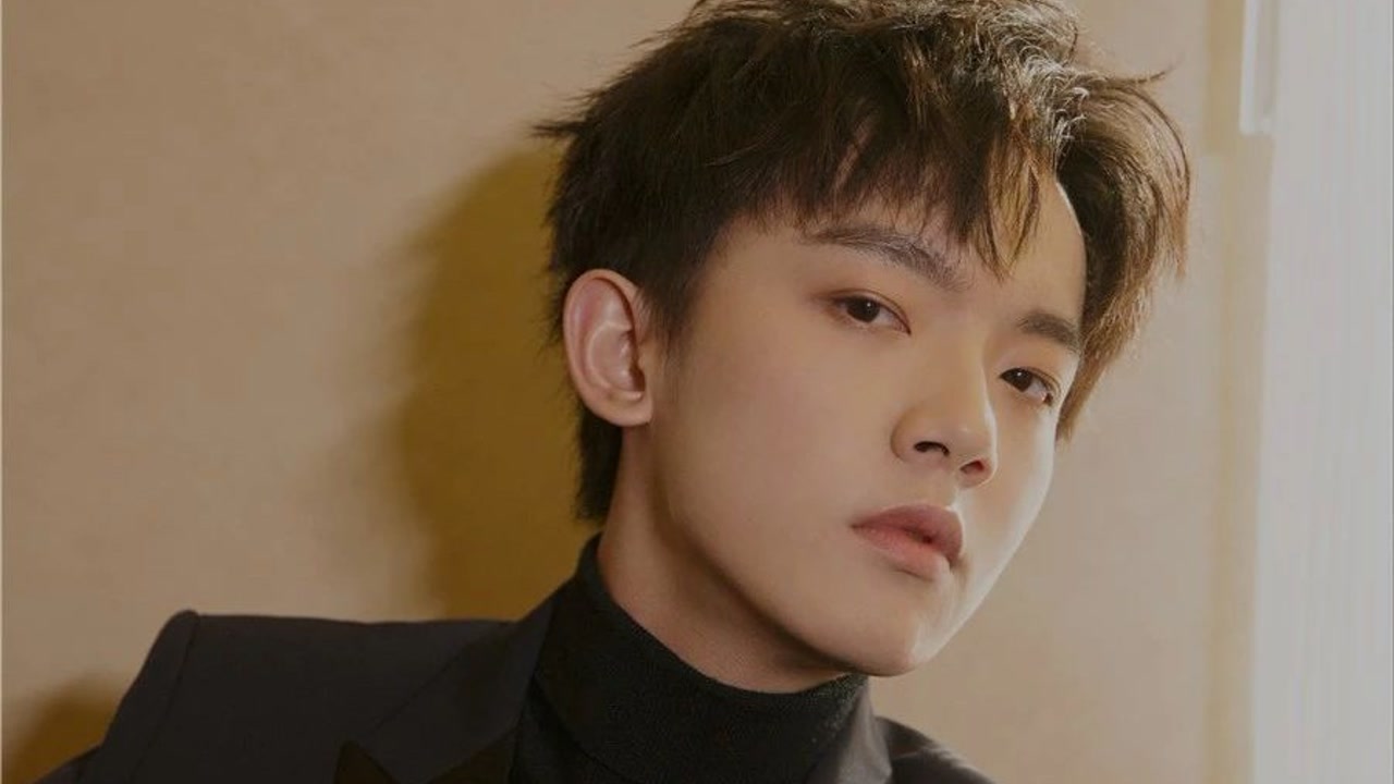 纪思齐讲了一个童话故事,戚年听得很认真!