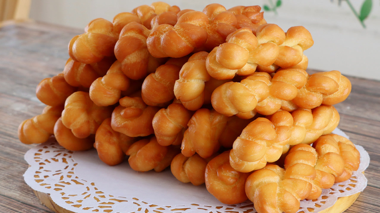 纯手工大麻花,厨房里都有的食材,无添加剂,好吃法简单