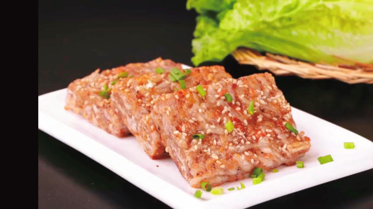 香煎芋丝饼,外焦里嫩,没有油炸的油腻,还特别美味营养,很健康