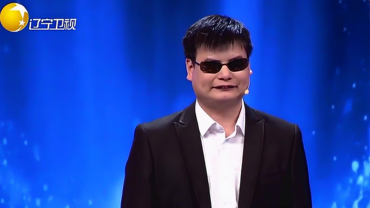 西游记孙悟空原版配音员李扬大秀配音绝技夸赞盲人小伙模仿他真是惟妙